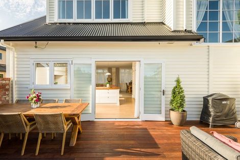 Photo of property in 4 Kahu Road, Riccarton, Christchurch, 8041