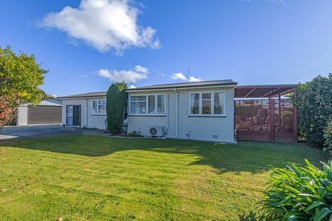 Photo of property in 3 Glasgow Street, Takaro, Palmerston North, 4412