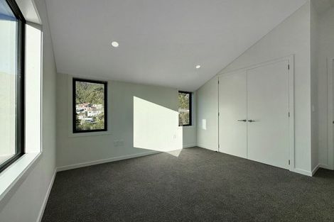 Photo of property in 323 Riverside Drive, Waterloo, Lower Hutt, 5011