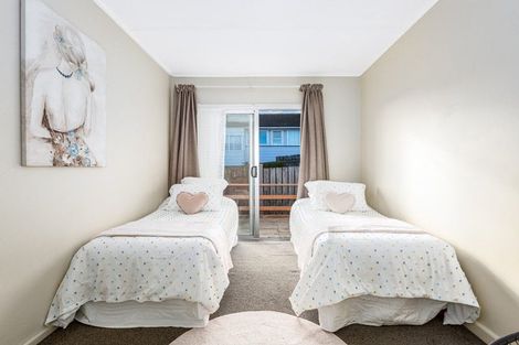 Photo of property in 192 Warspite Avenue, Waitangirua, Porirua, 5024