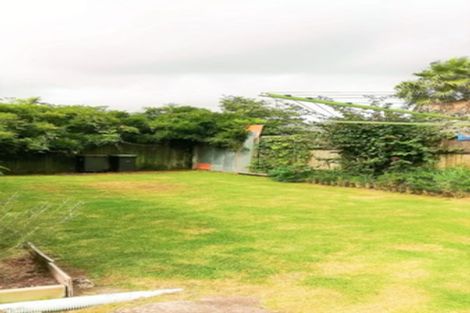 Photo of property in 27 Statesman Street, Henderson, Auckland, 0612