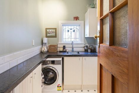 Photo of property in 39 Holly Road, St Albans, Christchurch, 8014