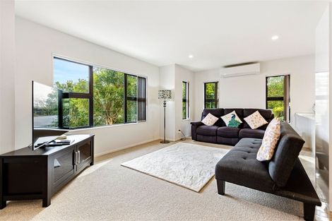 Photo of property in 206c Henderson Valley Road, Henderson, Auckland, 0612