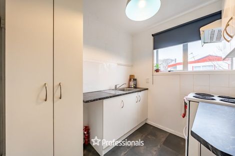 Photo of property in 3/19 Pirie Crescent, Moera, Lower Hutt, 5010