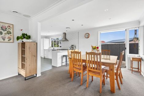 Photo of property in 35 Byron Street, Leamington, Cambridge, 3432