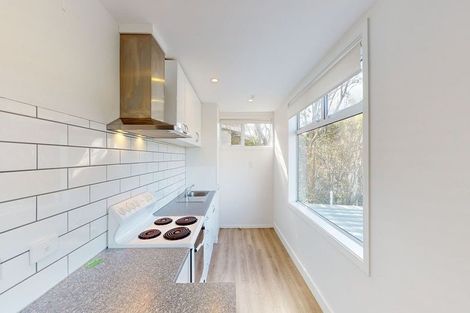 Photo of property in 25f2 Kitchener Terrace, Johnsonville, Wellington, 6037