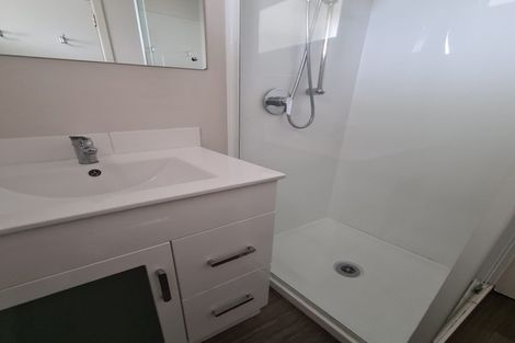 Photo of property in 2/7 Chapel Street, Papakura, 2110