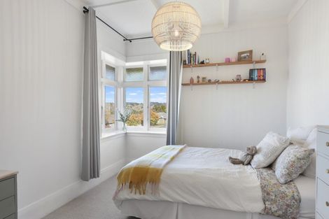 Photo of property in 55 Chislehurst Street, Henderson, Auckland, 0612
