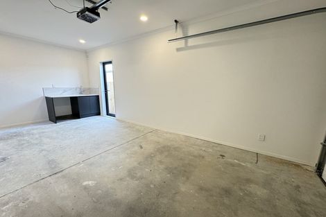 Photo of property in 22c Toru Street, Te Atatu Peninsula, Auckland, 0610