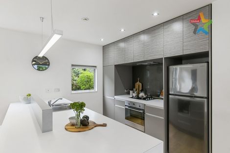 Photo of property in 44 Saddleback Grove, Karori, Wellington, 6012