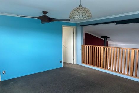 Photo of property in 18 Eagle Street, Waipawa, 4210