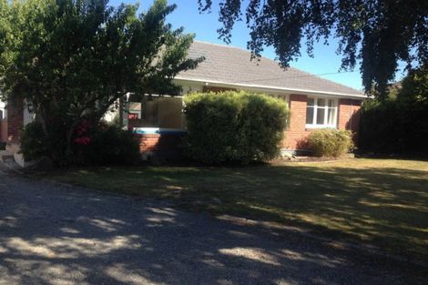 Photo of property in 12 Dickson Crescent, Hornby, Christchurch, 8042