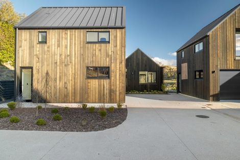 Photo of property in 7 Mckenzies Shute, Jacks Point, Queenstown, 9371