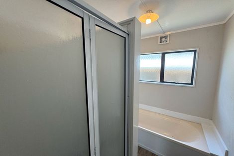 Photo of property in 30 Ngata Street, Palmerston North, 4410