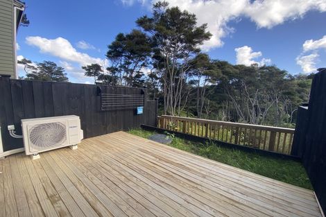 Photo of property in 39 Kaimai Avenue, Massey, Auckland, 0614