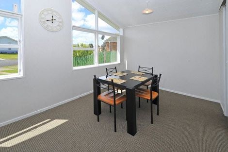 Photo of property in 59 Calthorp Close, Favona, Auckland, 2024