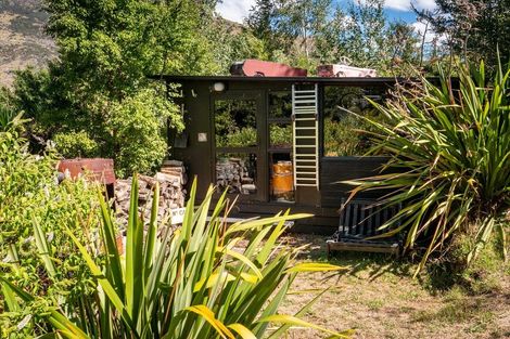Photo of property in 6 Mcivor Lane, Lake Hayes, Queenstown, 9304