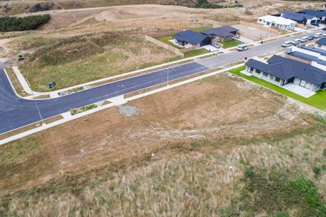 Photo of property in 81 Atlantic Drive, Fitzherbert, Palmerston North, 4472