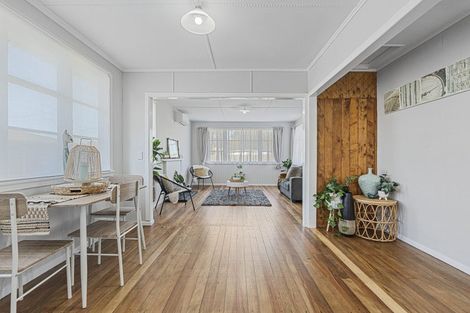 Photo of property in 6 Victoria Street, Waitara, 4320