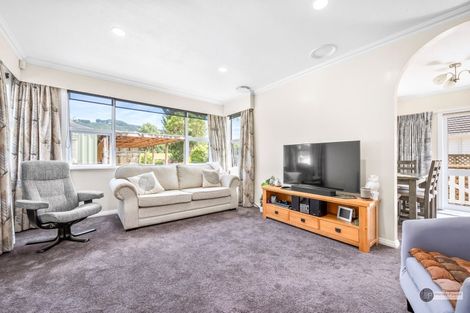 Photo of property in 70 Longfellow Street, Trentham, Upper Hutt, 5018