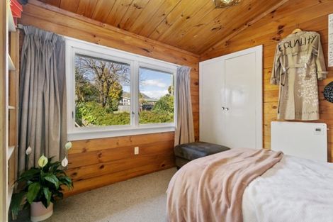Photo of property in 33 Sunset Street, Hilltop, Taupo, 3330