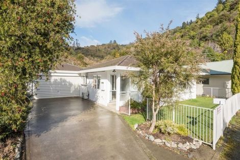 Photo of property in 5 Newport Way, The Brook, Nelson, 7010