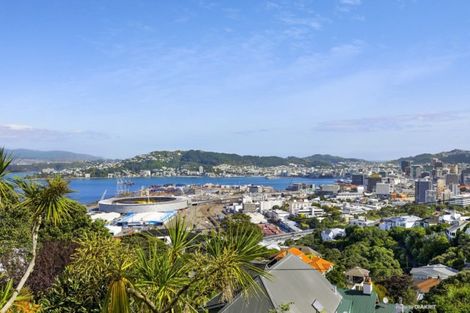 Photo of property in 35 Upper Watt Street, Wadestown, Wellington, 6012