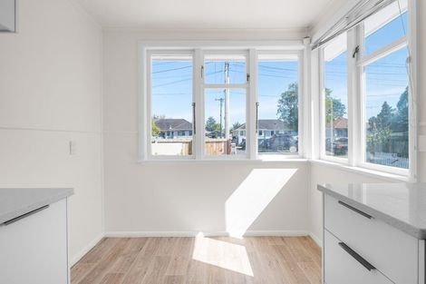 Photo of property in 46 Pollen Crescent, Melville, Hamilton, 3206