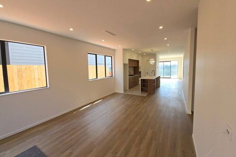 Photo of property in 14 Grand Ridge Avenue, Flat Bush, Auckland, 2019