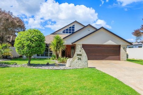 Photo of property in 76 Landing Drive, Albany, Auckland, 0632