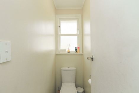 Photo of property in 27a Wilford Street, Wallaceville, Upper Hutt, 5018