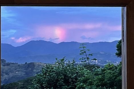 Photo of property in 29 Tanera Crescent, Brooklyn, Wellington, 6021