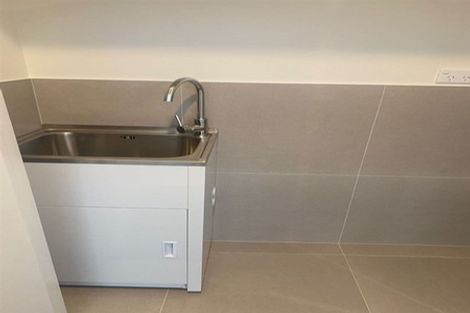 Photo of property in 1/11 Rimu Street, New Lynn, Auckland, 0600