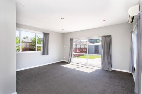 Photo of property in 39 Matlock Street, Woolston, Christchurch, 8062