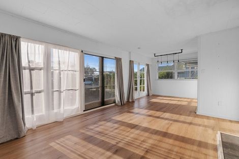 Photo of property in 26 Charles Road, Hannahs Bay, Rotorua, 3010