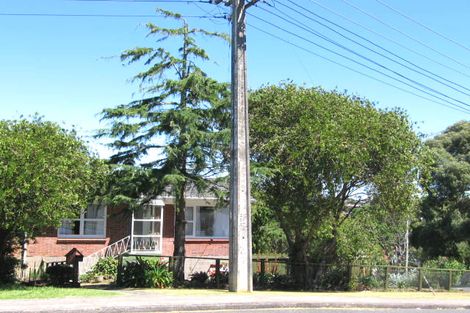 Photo of property in 2/32 Dallinghoe Crescent, Milford, Auckland, 0620