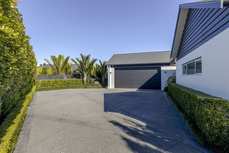 Photo of property in 5 Tupuhi Place, Highlands Park, New Plymouth, 4312
