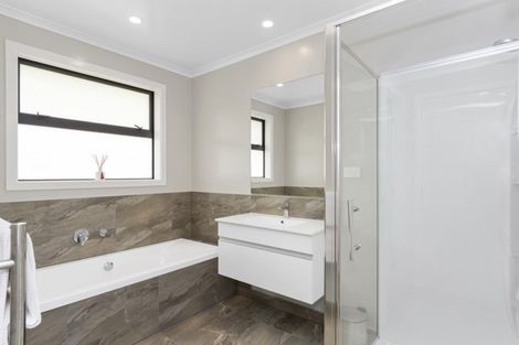 Photo of property in 18c No 2 Road, Te Puke, 3119