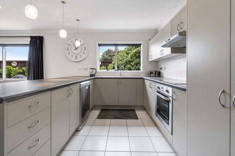 Photo of property in 1 Limes Avenue, Parklands, Christchurch, 8083