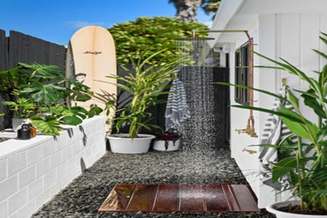 Photo of property in 124a Karewa Parade, Papamoa Beach, Papamoa, 3118