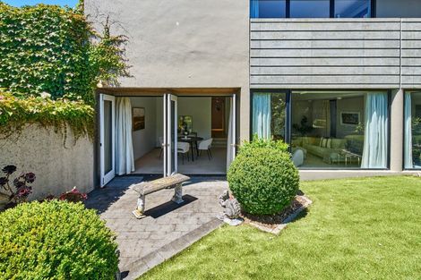 Photo of property in Highwic, 32u5 Hobson Street, Thorndon, Wellington, 6011