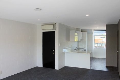 Photo of property in 2/107 Holly Road, St Albans, Christchurch, 8014