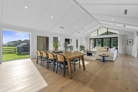 Photo of property in 58 Kidd Road, Waiuku, 2682