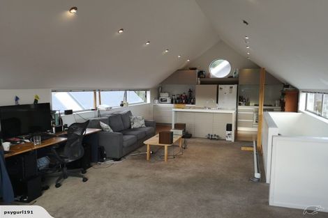 Photo of property in 63u2 Darlington Road, Miramar, Wellington, 6022