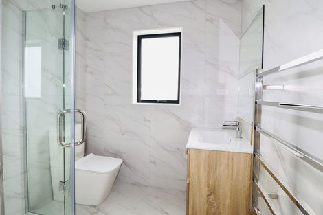 Photo of property in 3 Heketara Place, Papakura, 2110