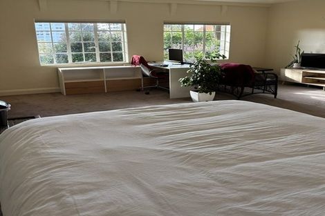 Photo of property in 5 Easdale Street, Kelburn, Wellington, 6012