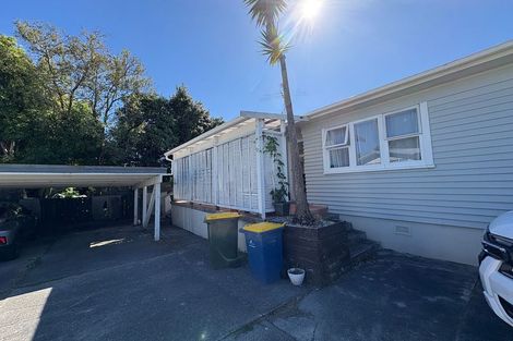 Photo of property in 1/144a Mcleod Road, Te Atatu South, Auckland, 0610
