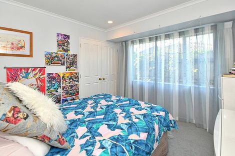 Photo of property in 1/48 Stewart Gibson Place, Manurewa, Auckland, 2105