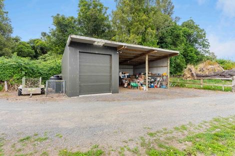 Photo of property in 332 Kuku East Road, Kuku, Manakau, 5570