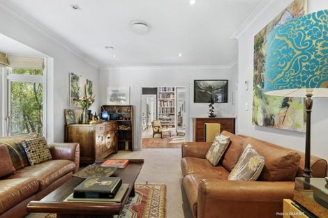 Photo of property in 21 Lower Watt Street, Wadestown, Wellington, 6012